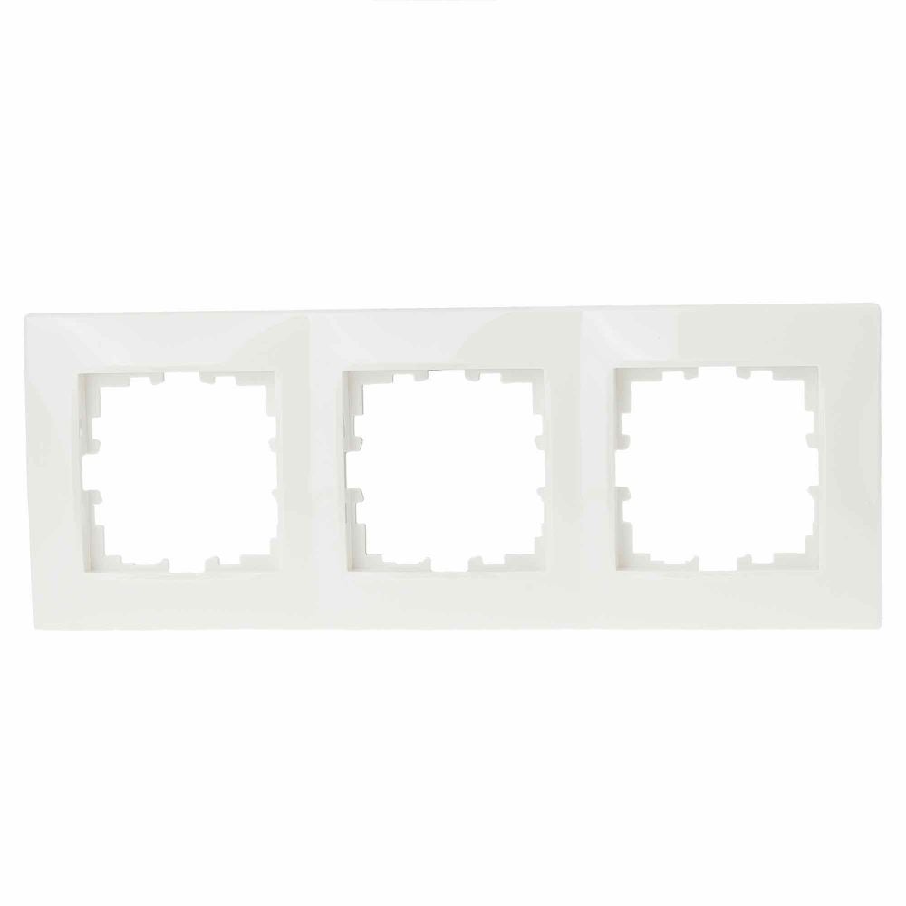 Rama decorativa tripla Lexman Victoria, pentru aparataj clasic, IP20, alba