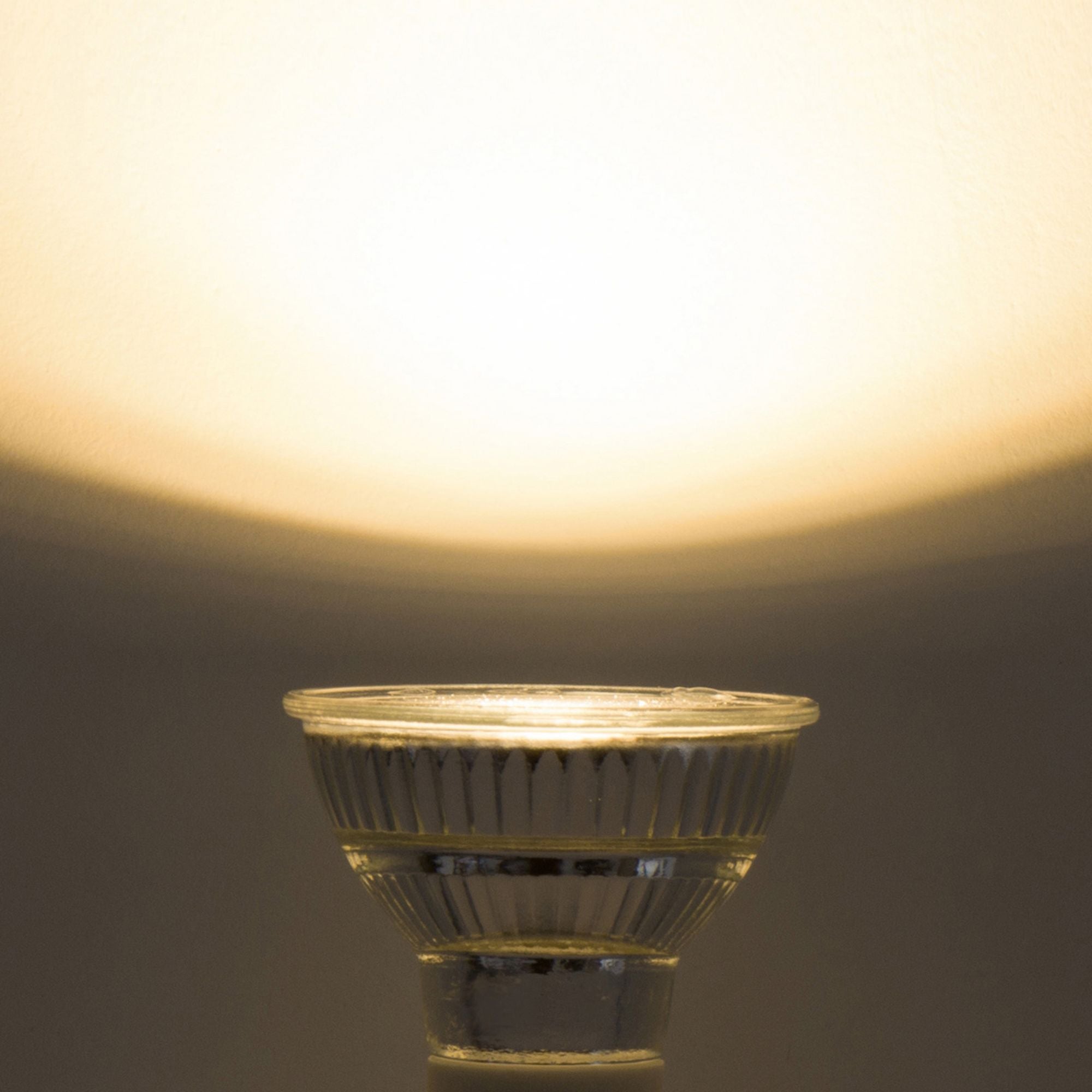 Bec LED Lexman, GU10, alb cald, 2700K, 5.2 W, 450 lm, tip reflector ...