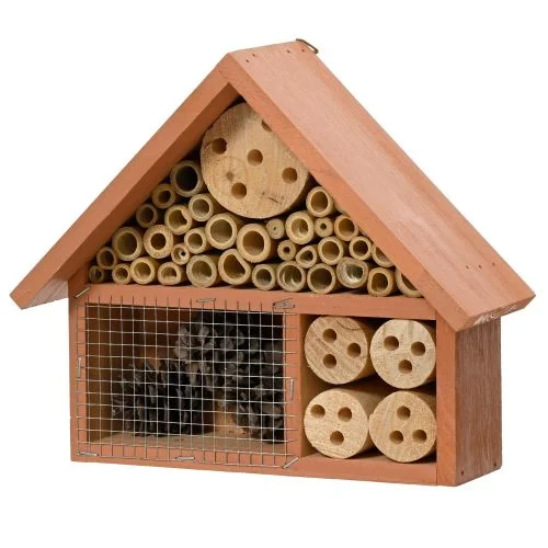 Decoratiune gradina, casuta cu acoperis pentru insecte, din lemn, terra