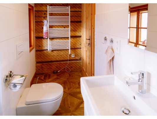 Amenjare baie apartament, cu lemn, by Ionut - DIY-0-0